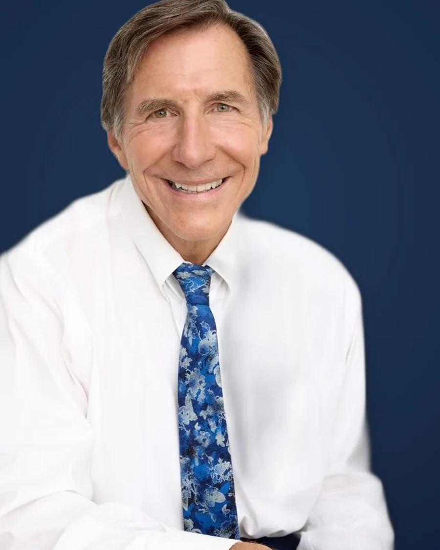 Dr. Timothy Loughran, DDS, general and cosmetic dentist in Herrin, Illinois